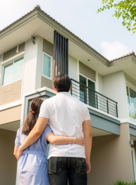 Homebuyers in Collinsville reviewing a residential property prior to building inspection.